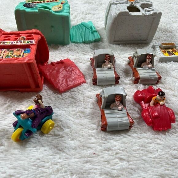 Vintage Flintstone McDonalds Toy Bundle Lot - Picture 4 of 4